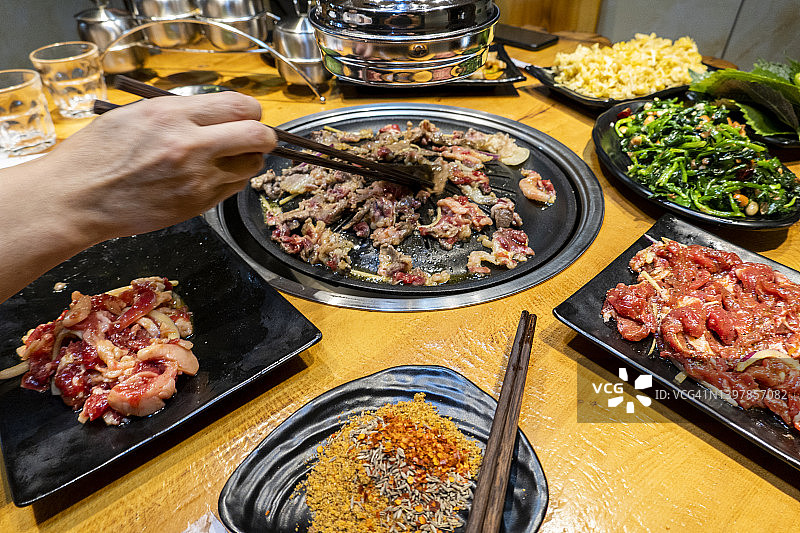 烧烤和配菜图片素材