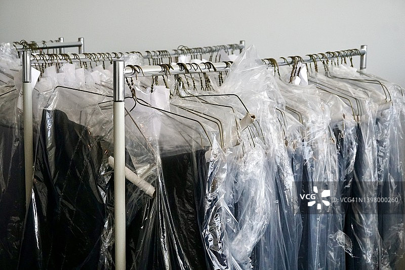 已干洗的正装图片素材