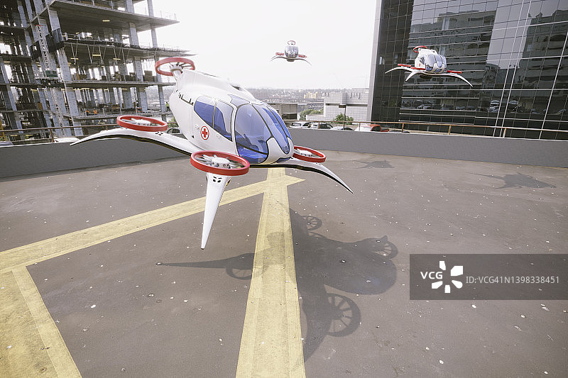 救护车eVTOL-电动垂直起降在着陆坪上图片素材