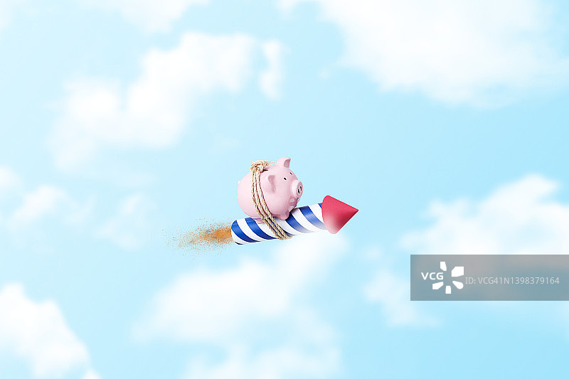 在穿过云层的烟花上飞行的储蓄罐图片素材