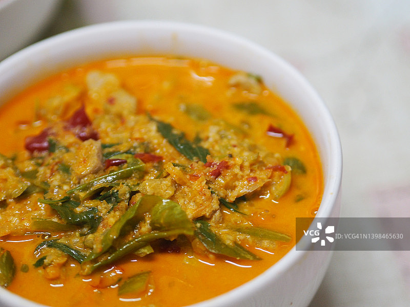 白碗里的常山瓜，攀藤菜咖喱图片素材