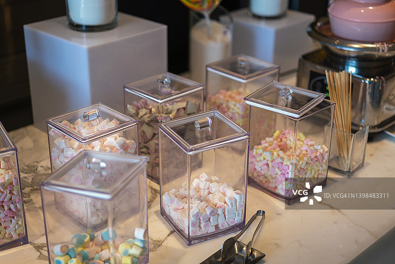 糖果店里的各种棉花糖图片素材