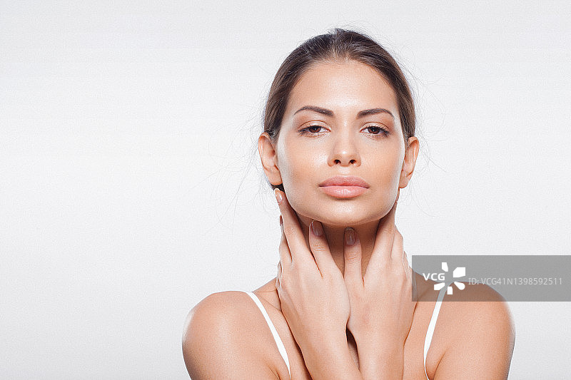 年轻女子美妆写真图片素材