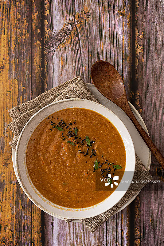 扁豆黑茴香奶油汤图片素材