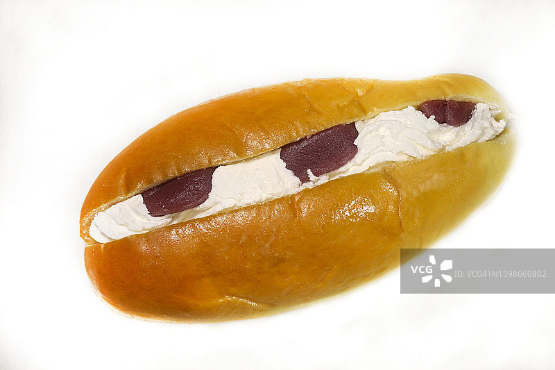 日式奶油红薯夹心面包图片素材