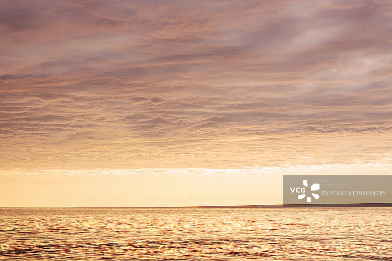 日落时的海天一色图片素材