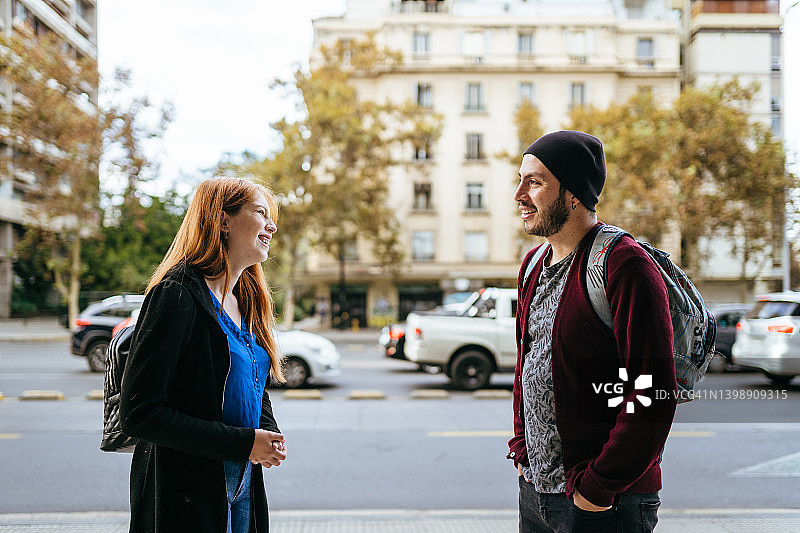在圣地亚哥智利的朋友图片素材