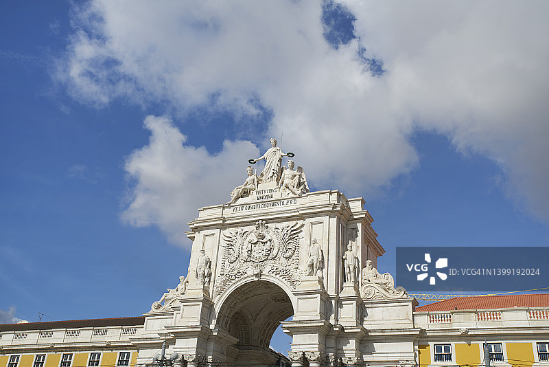 里斯本奥古斯塔街凯旋门图片素材