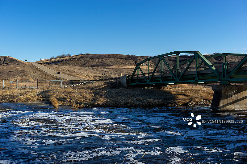 Driedmeat湖泊穿越图片素材