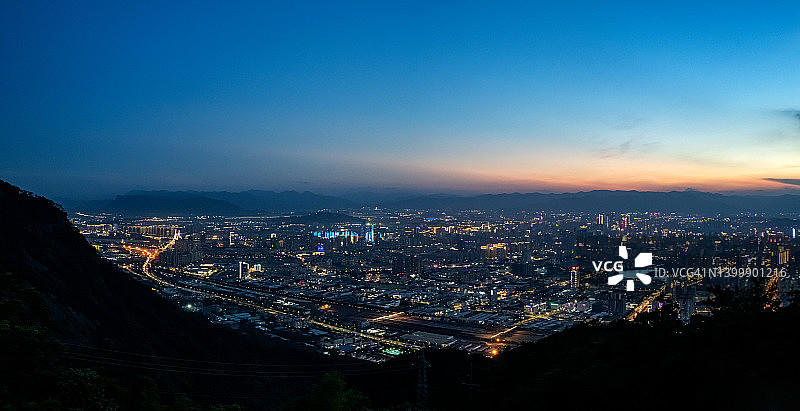 福州市城市夜景全貌图片素材