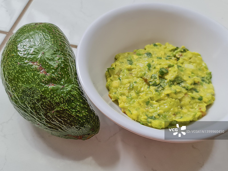 牛油果和鳄梨酱图片素材