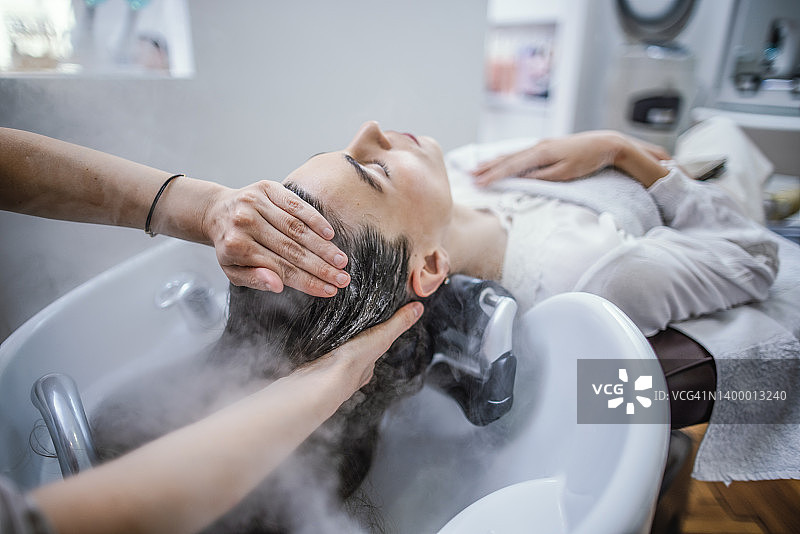 头发水疗护理图片素材