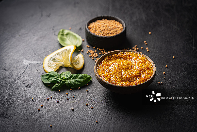 新鲜有机芥末图片素材