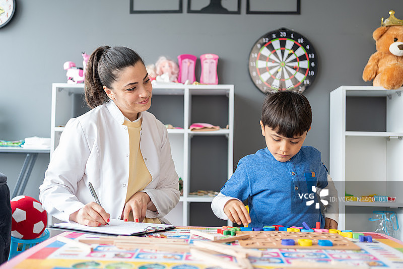 儿童心理治疗图片素材