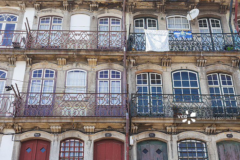 葡萄牙波尔图里维埃拉地区的建筑外墙图片素材