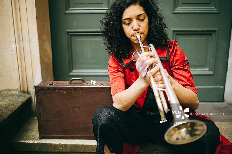 城市里的夏天！图片素材