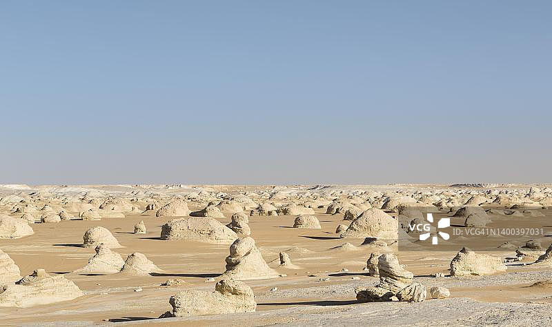 埃及西部利比亚沙漠白色沙漠风光图片素材