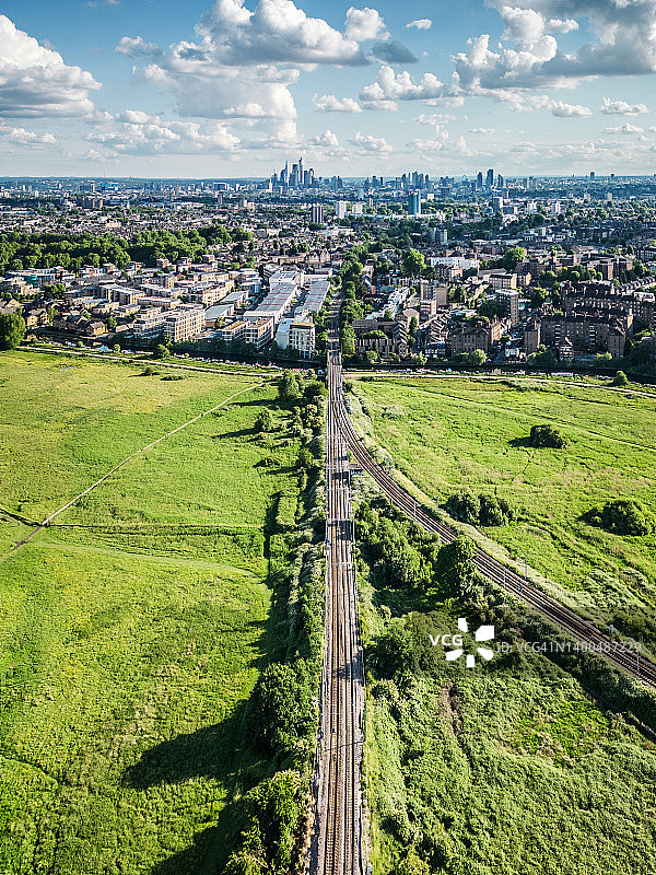 东伦敦沃尔瑟姆斯托湿地鸟瞰图图片素材