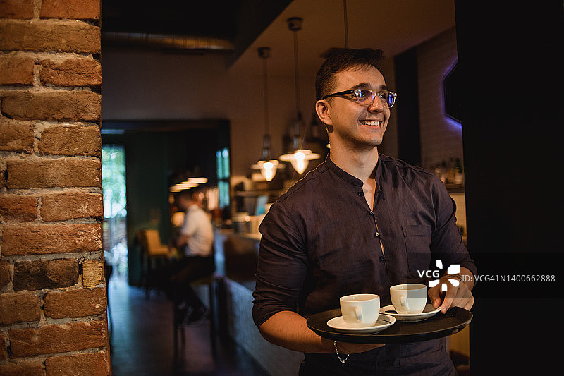 我热爱我的餐饮工作图片素材