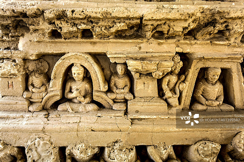 巴基斯坦塔克西拉的贾uli安寺佛教雕刻图片素材
