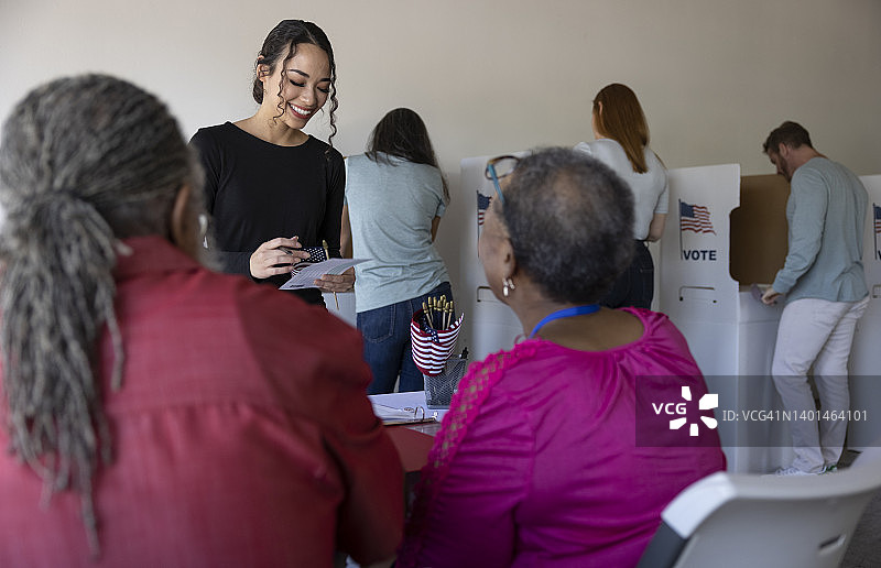 人们投票图片素材