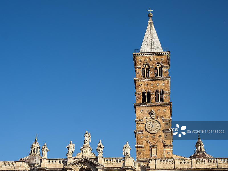 意大利罗马圣玛丽亚马焦雷教堂塔楼图片素材