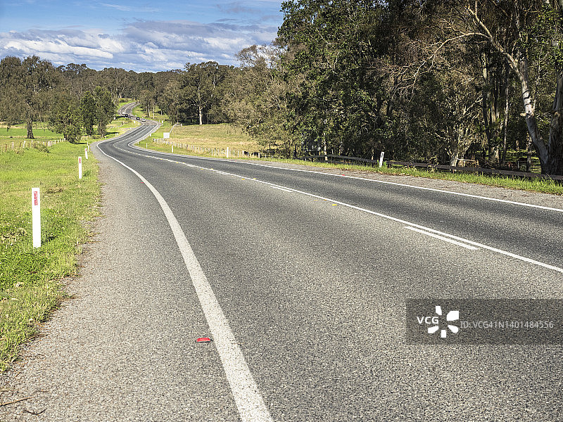 上猎人谷托卡尔路的蜿蜒路段图片素材