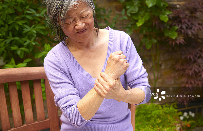 痛苦的女人图片素材