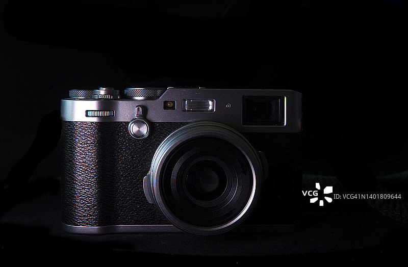 静物摄影：小型照相机图片素材