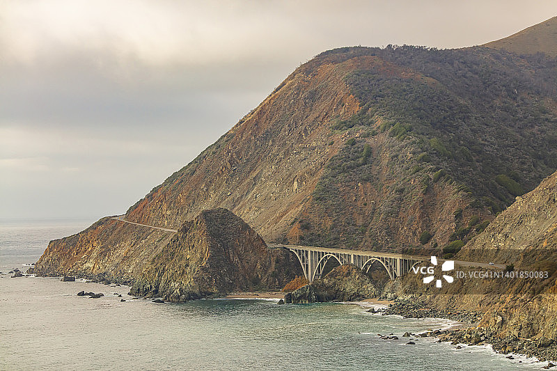 太平洋海岸公路风景驾驶路线图片素材