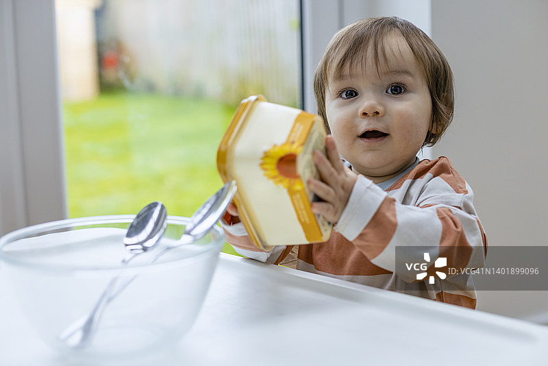 开始制作美食图片素材