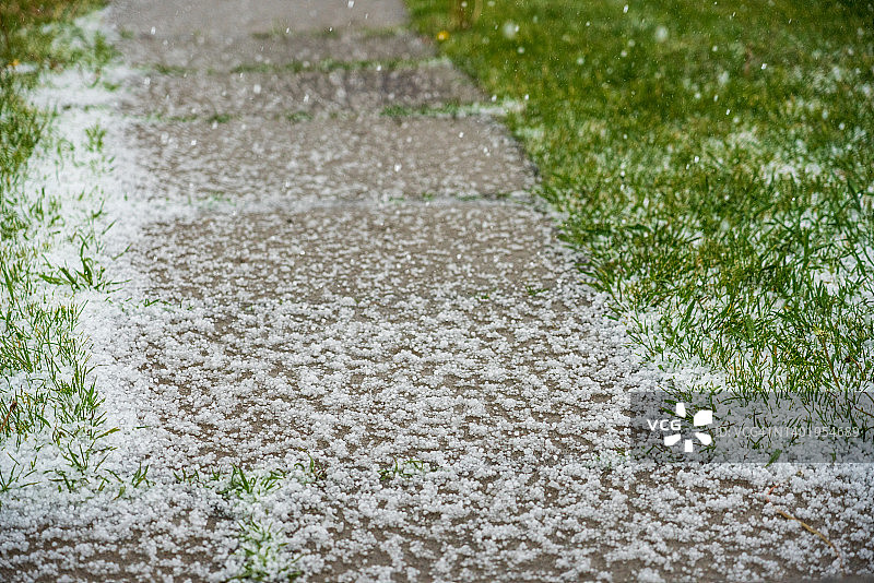冰雹图片素材