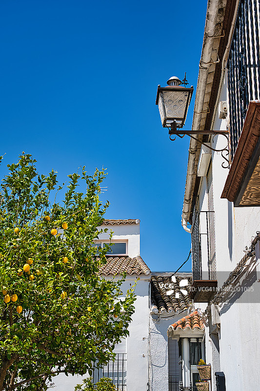 西班牙加的斯省的奥尔韦拉村庄图片素材