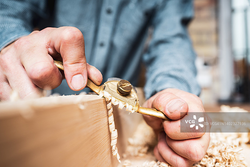 工作中的木匠图片素材