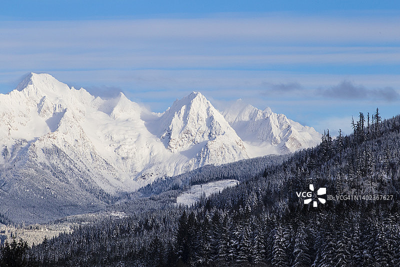 冬季的北喀斯喀特山脉图片素材