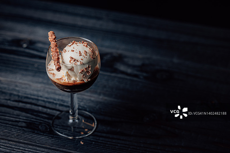 阿芙佳朵咖啡甜点图片素材