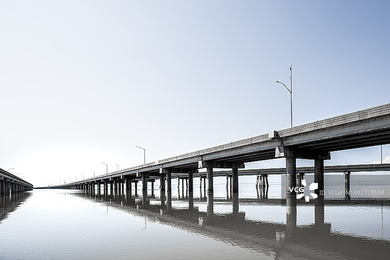 现代未来主义建筑 HDR图片素材