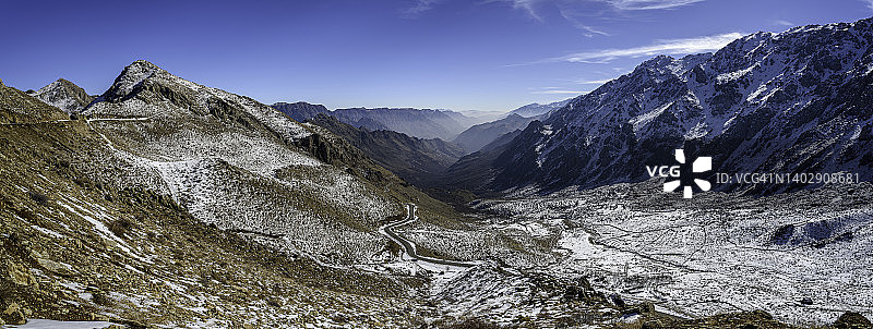 伊朗库尔德斯坦山区全景图片素材