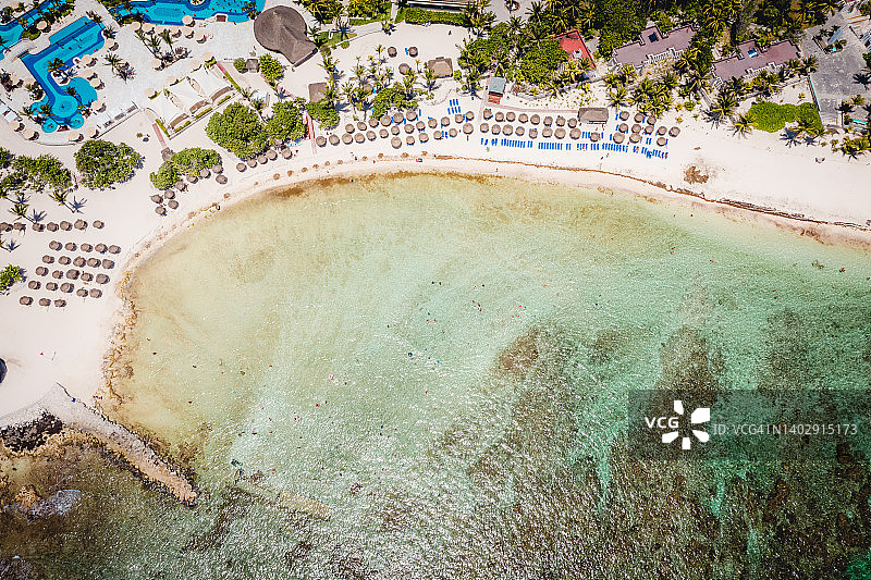 墨西哥金塔纳罗奥科巴海滩鸟瞰图图片素材