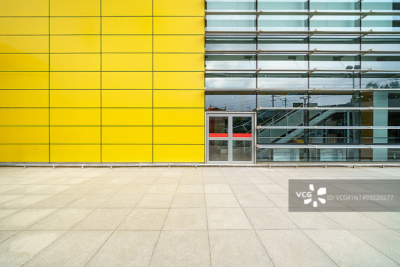 现代城市玻璃幕墙建筑图片素材