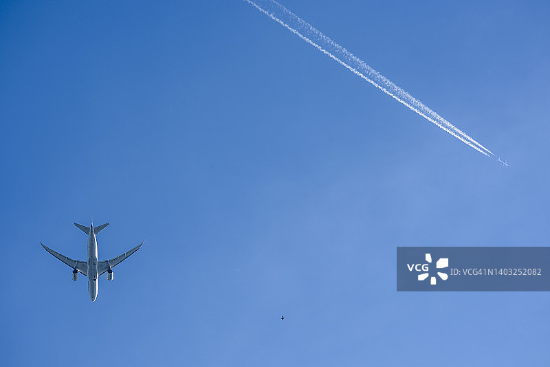 空中旅行图片素材