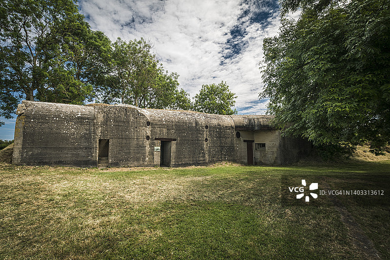 法国诺曼底阿兹维尔炮台的德国防御工事图片素材