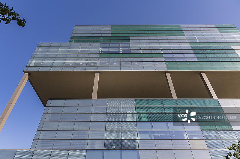 新型绿蓝色建筑图片素材