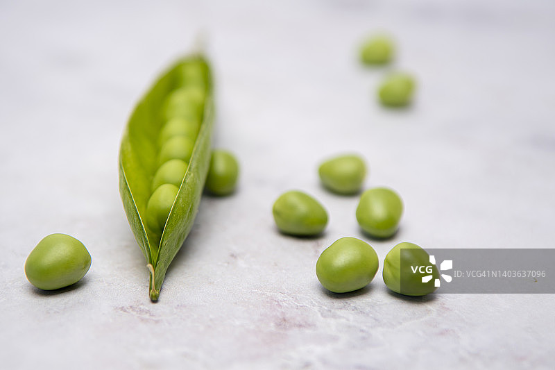 一荚豌豆图片素材