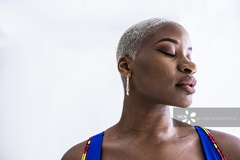 时尚女舞蹈演员的写真图片素材