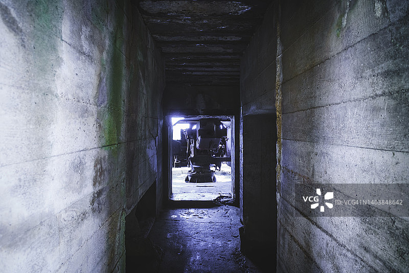 法国诺曼底海岸的龙格-叙尔-梅尔炮台图片素材