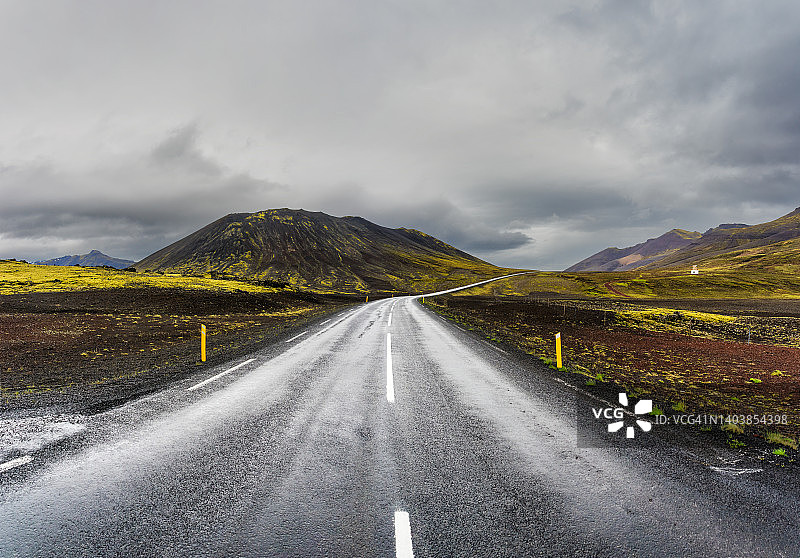 从Berserkjahraun到斯奈山半岛54号公路上的Seljadalur图片素材