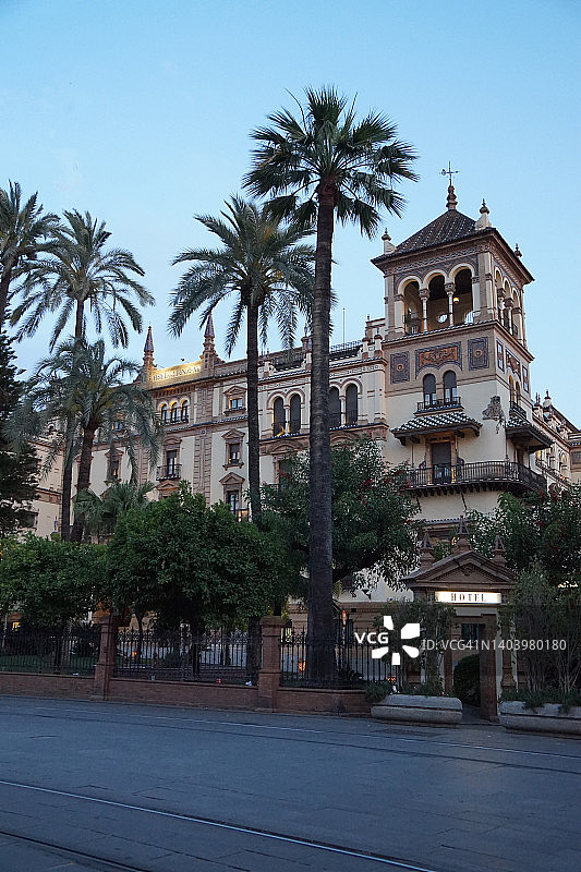 西班牙塞维利亚阿方索十三世历史酒店图片素材