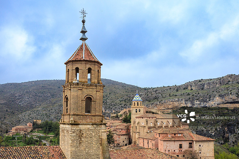 西班牙阿尔瓦拉辛古城区图片素材