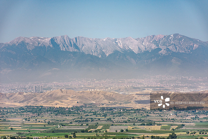 从棉花堡遥望远山图片素材